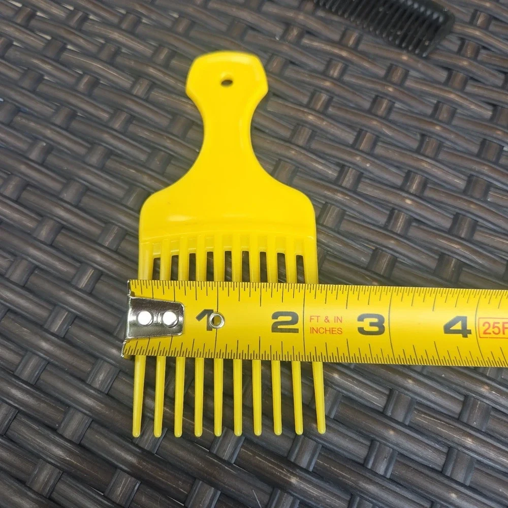 Small Vtg 1990s USA Color Dip Hair Pick Lift Comb Bright Yellow 5